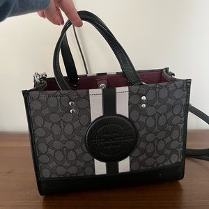 Dempsey coach tote